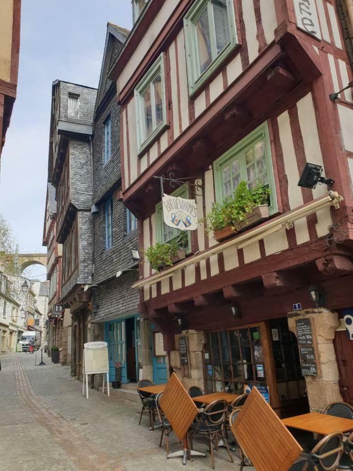 Joli Studio Renove Centre Historique Apartment Morlaix Exterior foto